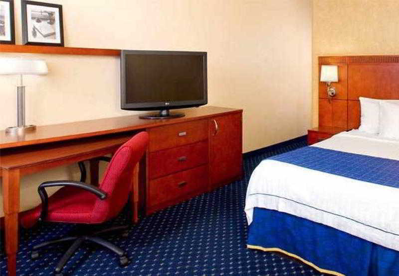 Courtyard By Marriott Phoenix Mesa Room photo